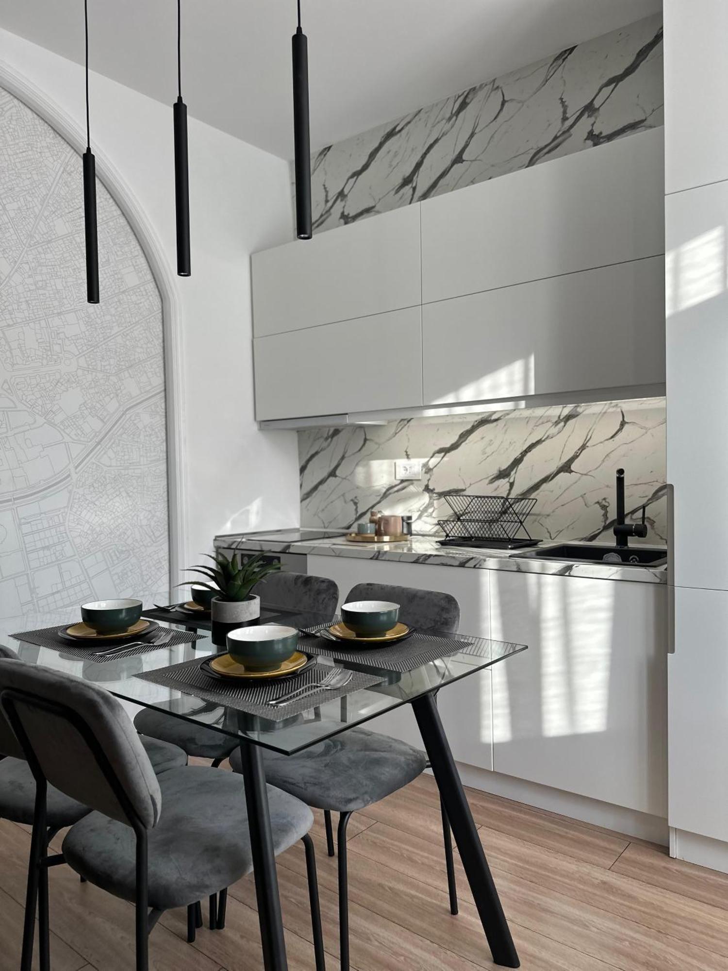 Abc Apartment Blloku Center ティラナ エクステリア 写真